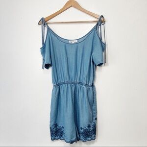 Love, Fire Chambray Boho Cold Shoulder Romper Size S
